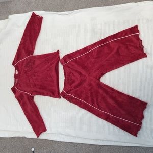 Shilav matching shirt and pants red velour with rose embroidery Sz 18-24 M